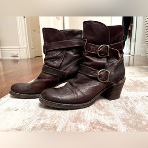 Fiorentini + Baker Brown Leather Eternity strap Vero Booties.